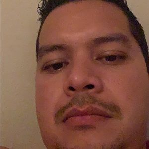 Meet your Posher, Luis